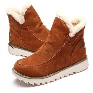 Fur lined ankle boots